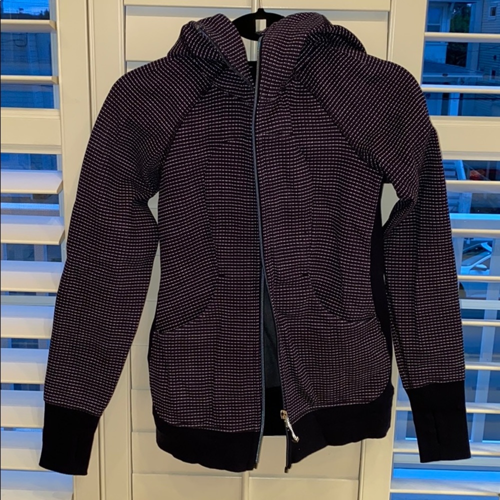 LuluLemon Sweatshirt